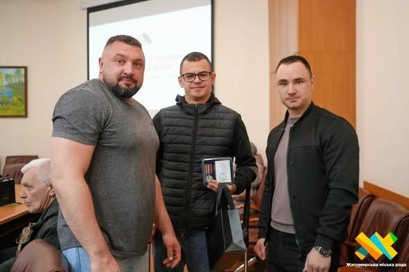 Честь та відвага: у Житомирі відбулося нагородження ветеранів війни
