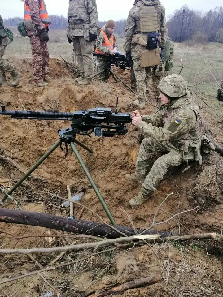 Дорога додому довжиною у 25 місяців: історія десантника Віталія Хилі