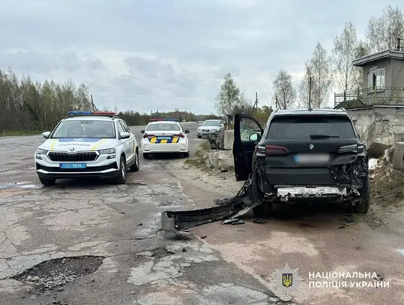 Зіткнення на перехресті: у Романівській громаді не розминулися дві іномарки