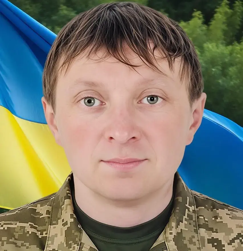 Трагічна втрата: Коростишівська громада проводить в останню путь Романа Колесникова