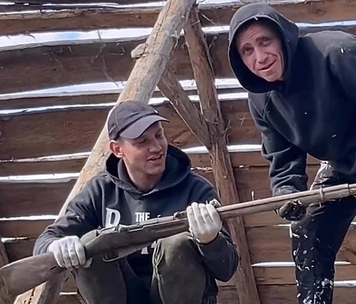 Луна минулого на горищі: на Житомирщині знайшли раритетну зброю між балками сараю