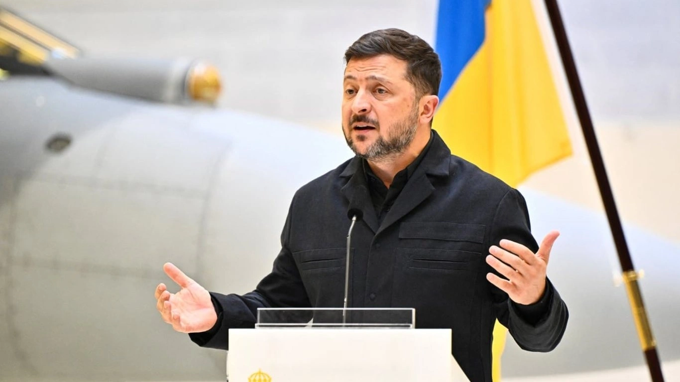Візит Зеленського на саміт G7 та зміна планів Макрона: нові деталі червневої зустрічі