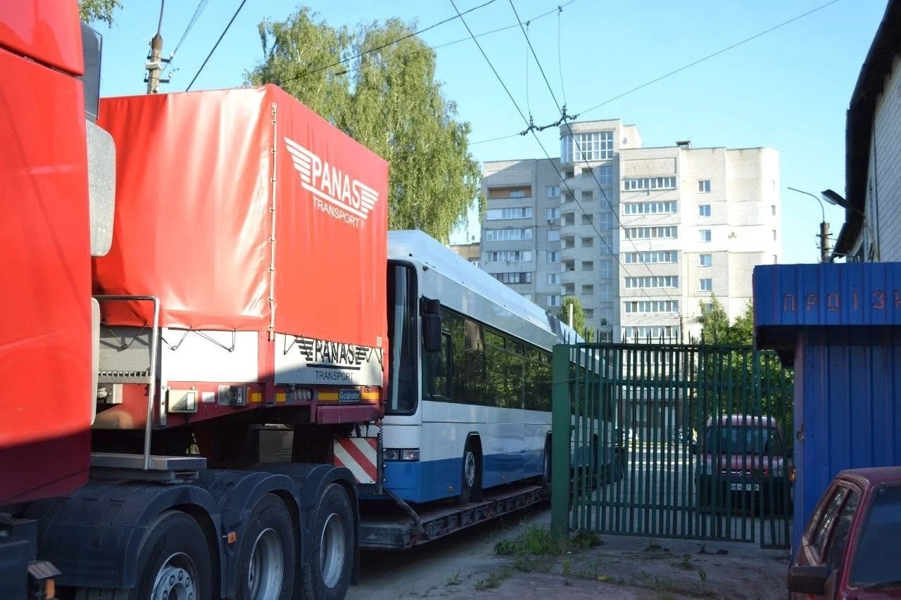 Швейцарське поповнення: Житомир прийняв чергову партію містких тролейбусів